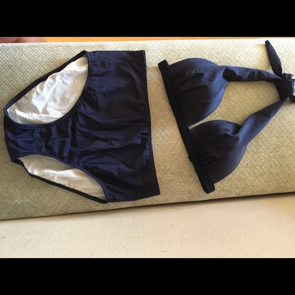 Navy Venus Shaping bikini
